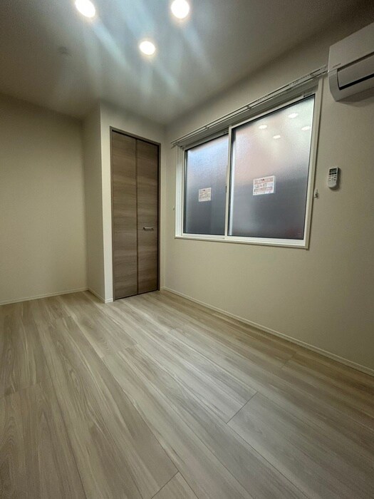 物件内観写真10　(居室)