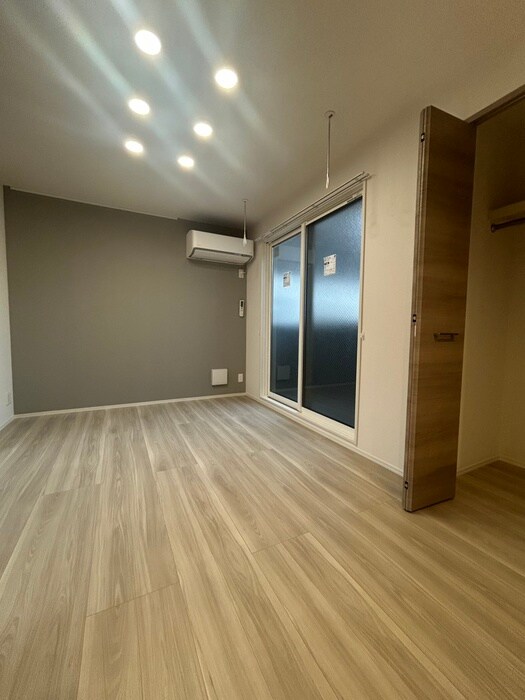 物件内観写真11　(居室)