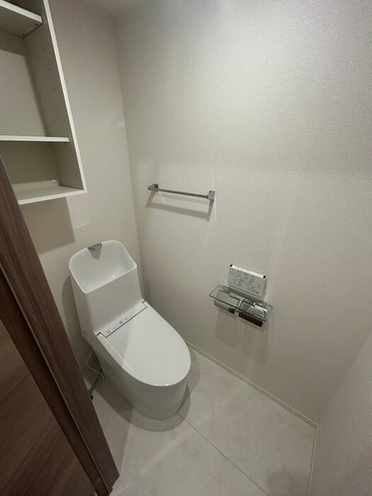 物件内観写真14　(トイレ)