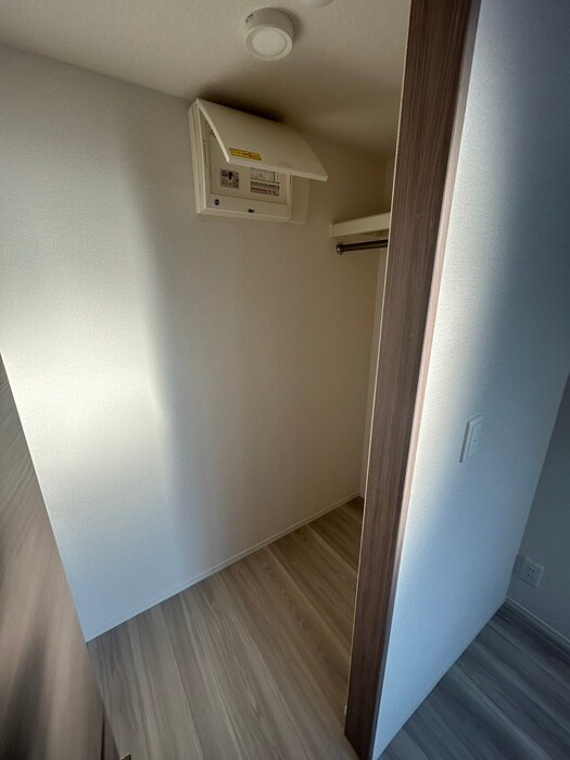 物件内観写真16　(収納)