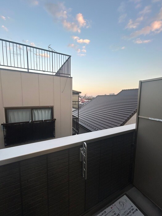 物件内観写真18　(室内からの展望)