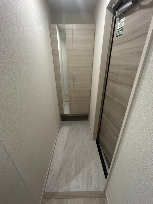 物件内観写真19　(玄関)