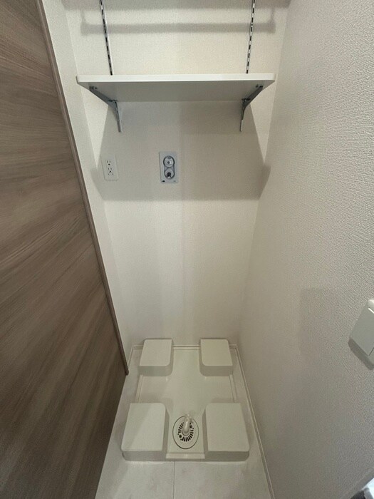 物件内観写真22　(洗濯機置場)