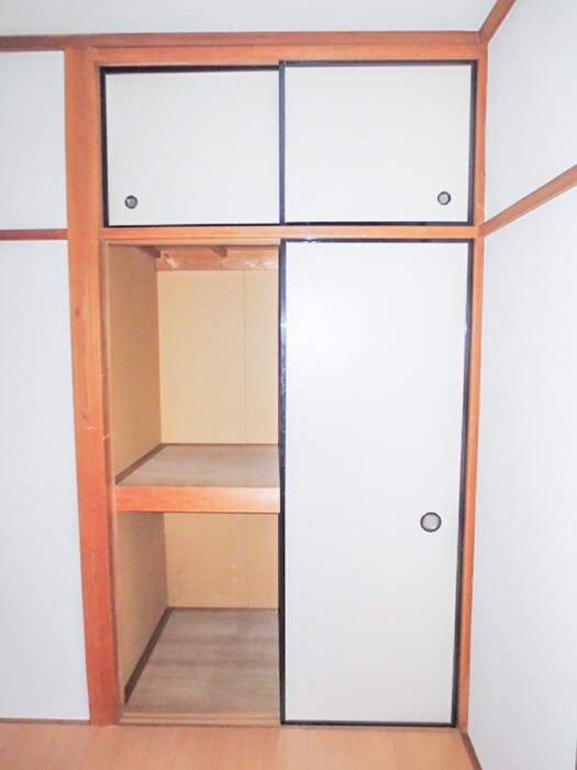 物件内観写真11　(収納)