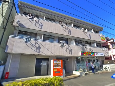 プラーズ加賀外観写真