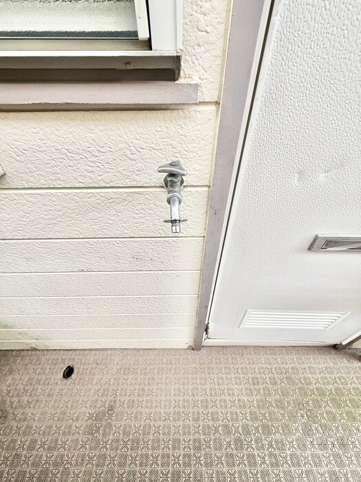 物件内観写真17　(洗濯機置場)