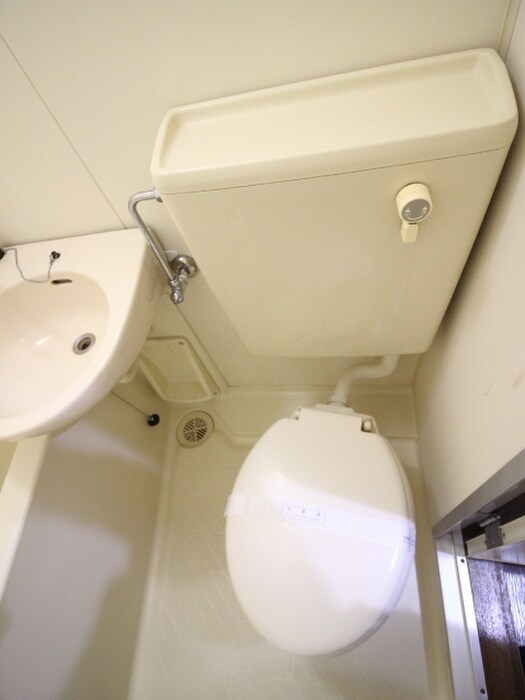 物件内観写真12　(トイレ)