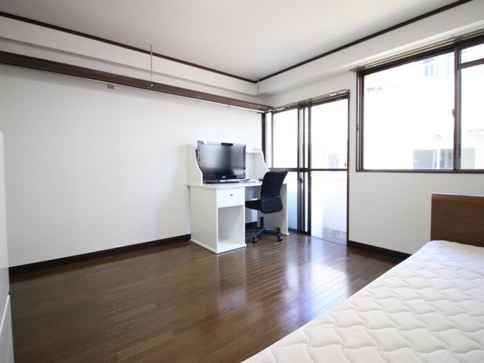 物件内観写真14　(居室)