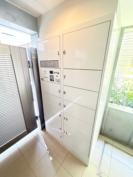 物件外観写真4　(建物設備)