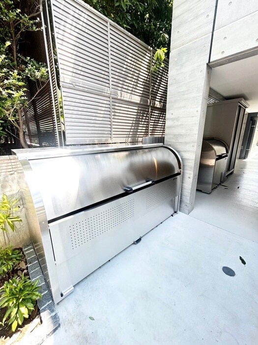 物件外観写真6　(建物設備)