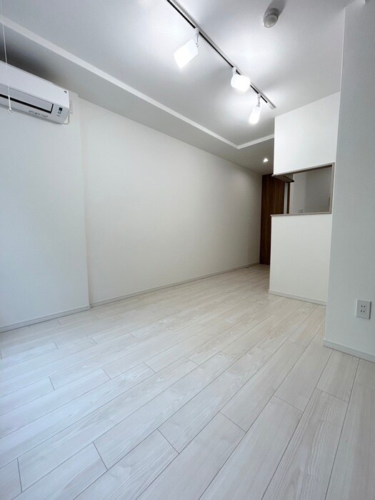 物件内観写真14　(居室)