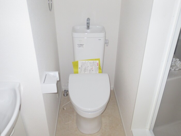 物件内観写真10　(トイレ)