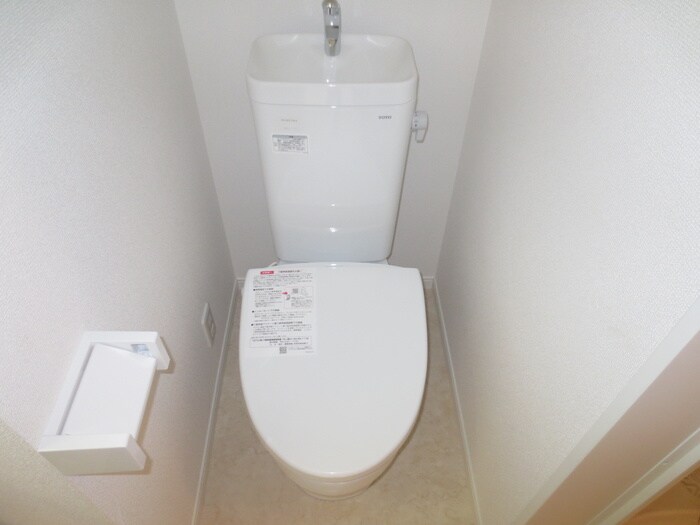 物件内観写真11　(トイレ)