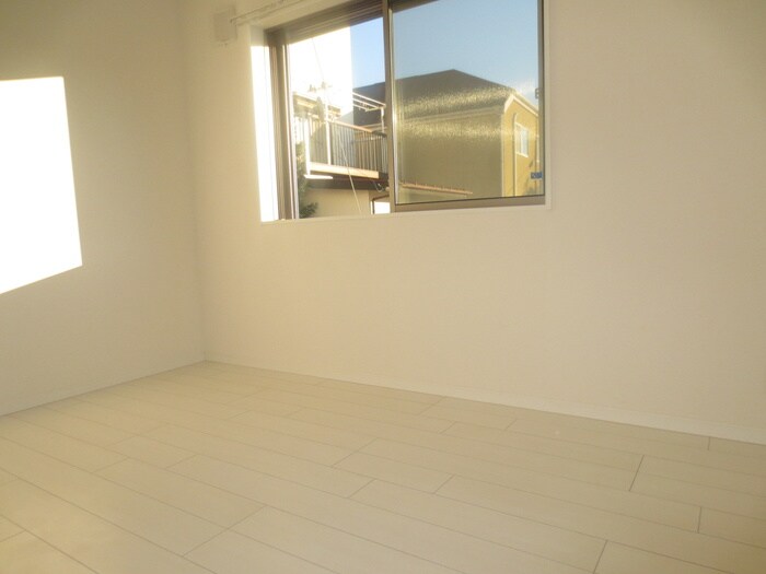 物件内観写真14　(居室)