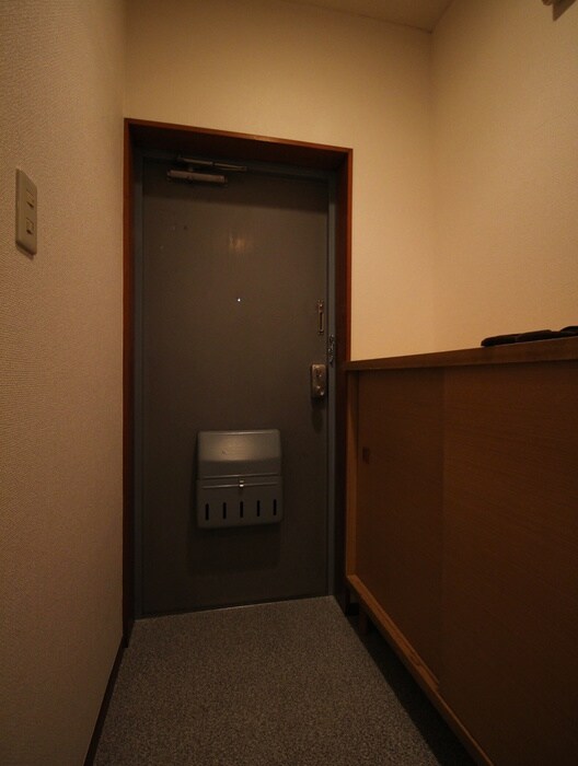 物件内観写真19　(玄関)