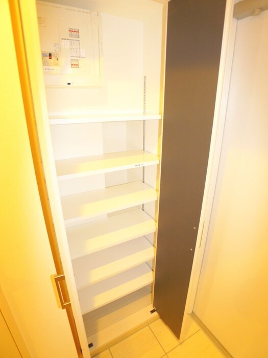 物件内観写真17　(靴箱)