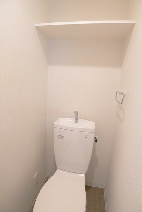 物件内観写真15　(トイレ)