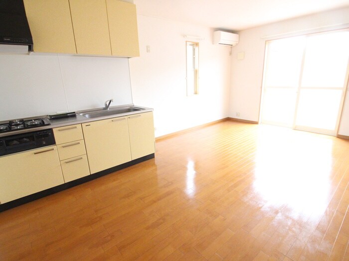 物件内観写真9　(居室)