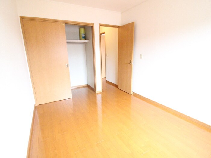 物件内観写真11　(居室)