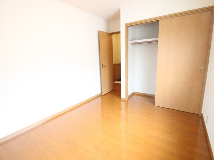 物件内観写真14　(居室)