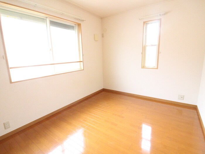 物件内観写真15　(居室)