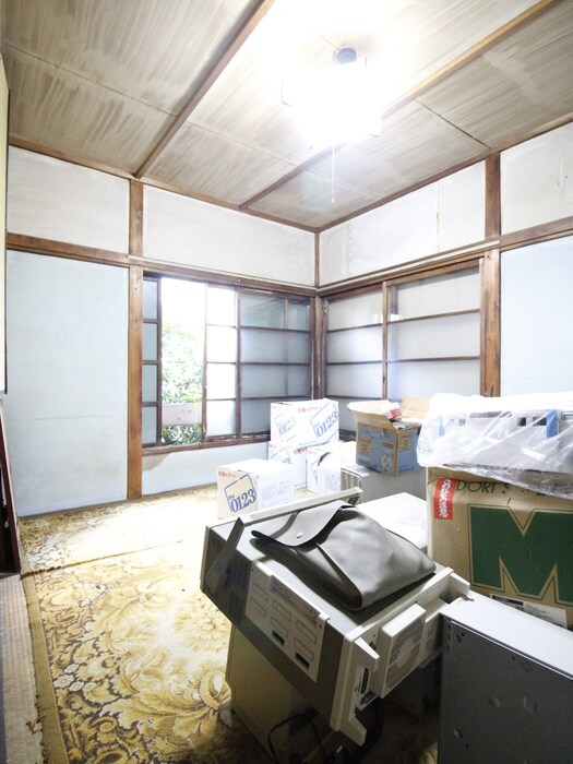 物件内観写真8　(居室)