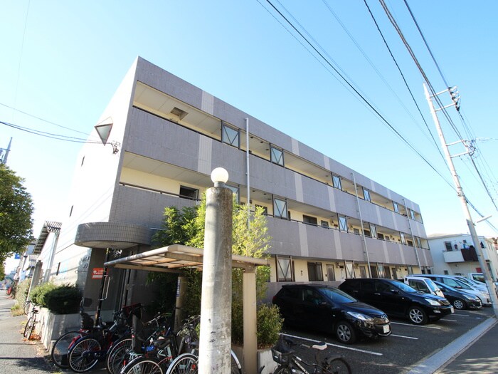 ファミールハイツの物件外観写真