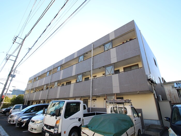 ファミールハイツの物件外観写真