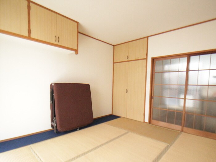 物件内観写真9　(居室)