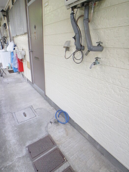 物件内観写真21　(洗濯機置場)