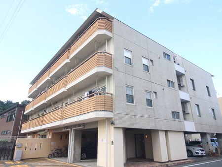 フラワ－マンション外観写真