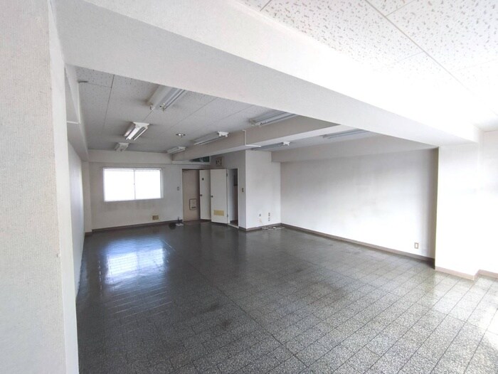 物件内観写真10　(居室)