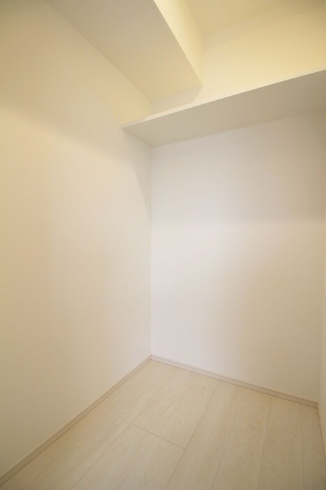 物件内観写真11　(収納)