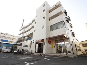 大日ビル外観写真