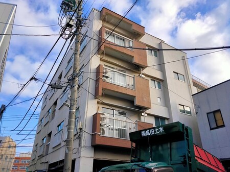マンション宍戸外観写真