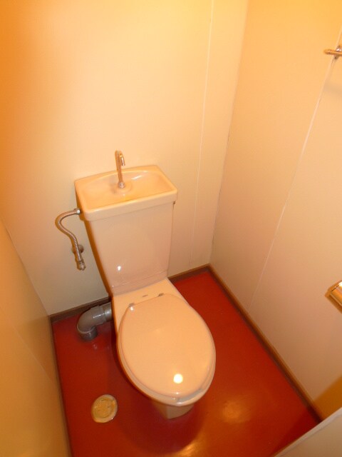 物件内観写真14　(トイレ)