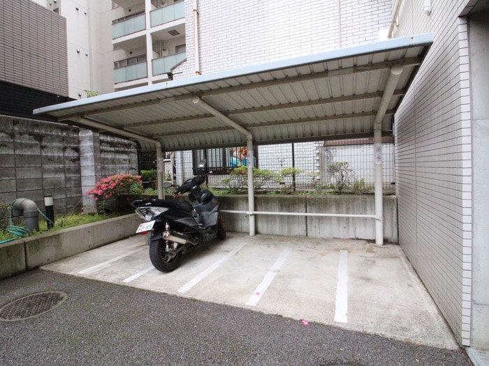 バイク置き場