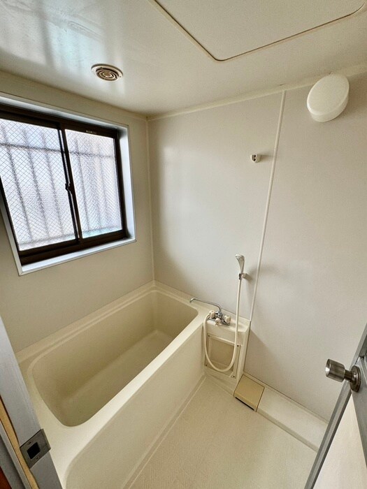 物件内観写真10　(バス／シャワールーム等)