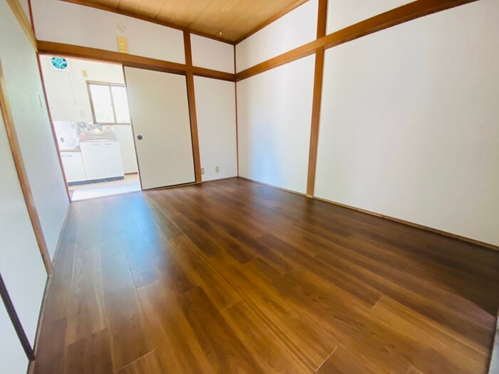 物件内観写真9　(居室)