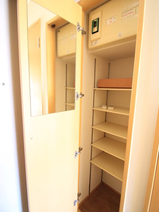 物件内観写真11　(靴箱)