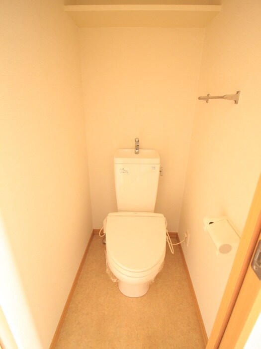 物件内観写真12　(トイレ)