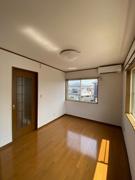 物件内観写真7　(居室)