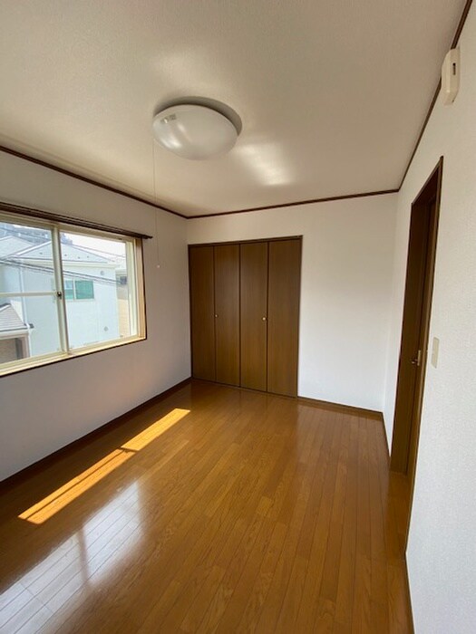 物件内観写真9　(居室)