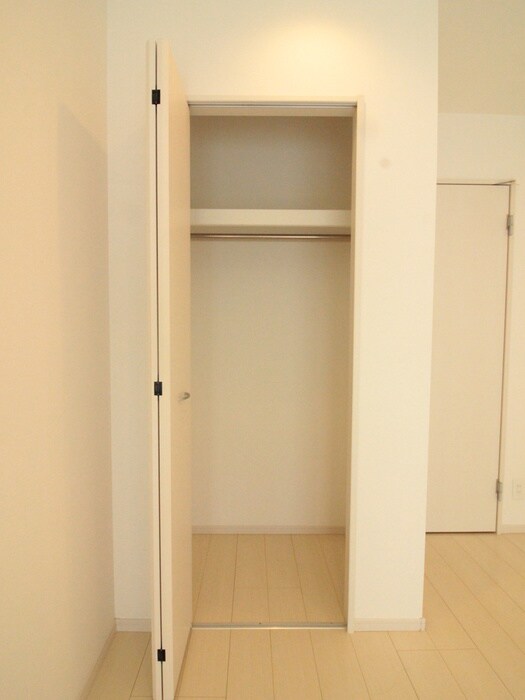 物件内観写真10　(収納)