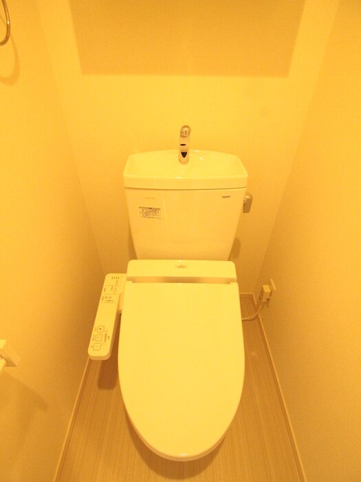 物件内観写真14　(トイレ)