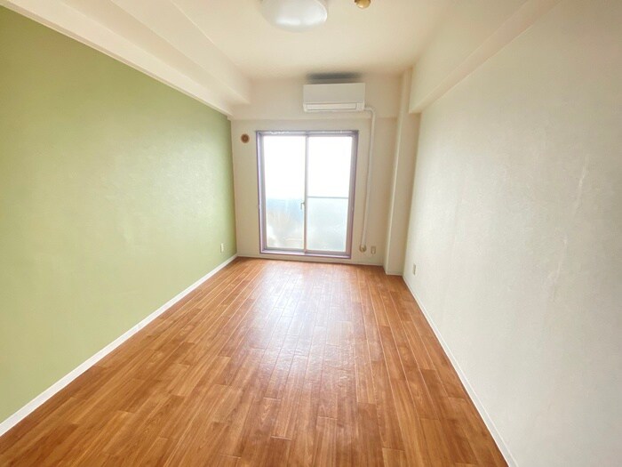 物件内観写真6　(居室)