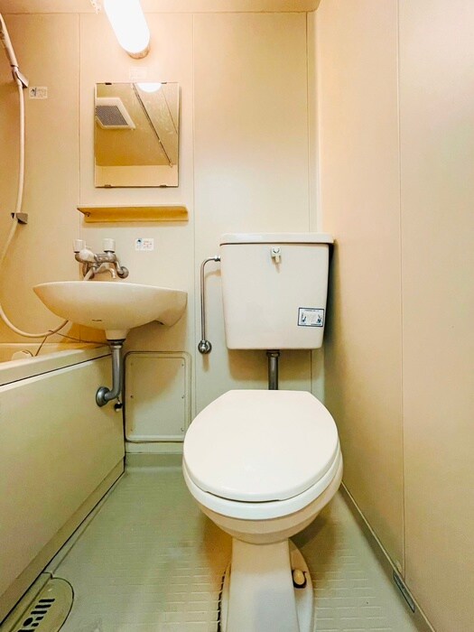 物件内観写真11　(トイレ)