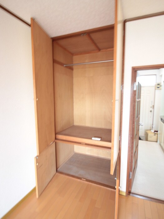 物件内観写真15　(収納)