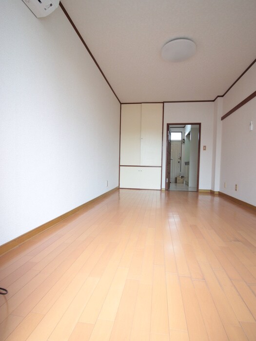 物件内観写真16　(居室)