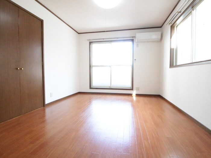 物件内観写真22　(居室)